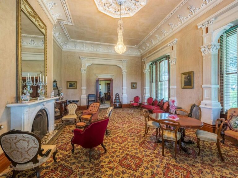 Barwon Park Mansion