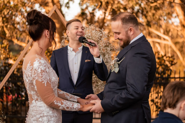 Read more about the article Vendor Spotlight: Benn Stone
