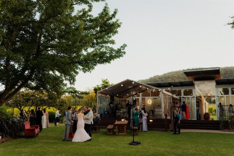 Read more about the article 5 Reasons Couples Love Bulong Estate Winery for Their Yarra Valley Wedding