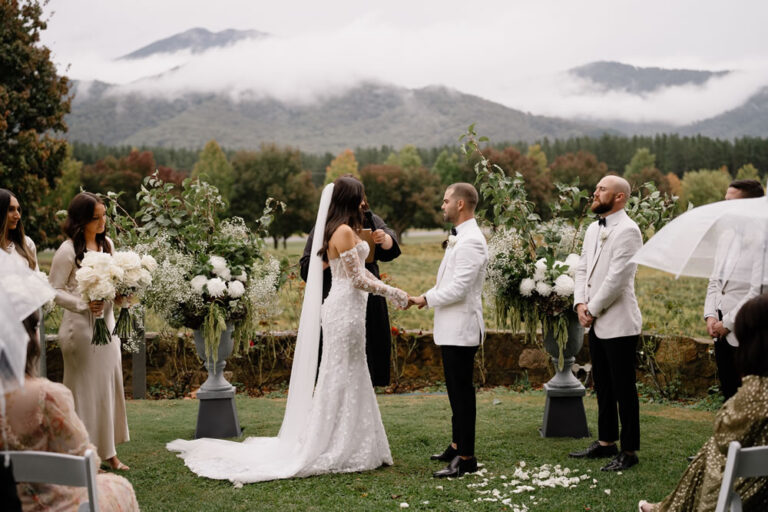 Feathertop Winery