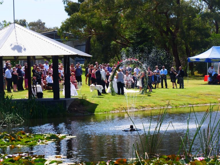Friendly Garden Weddings