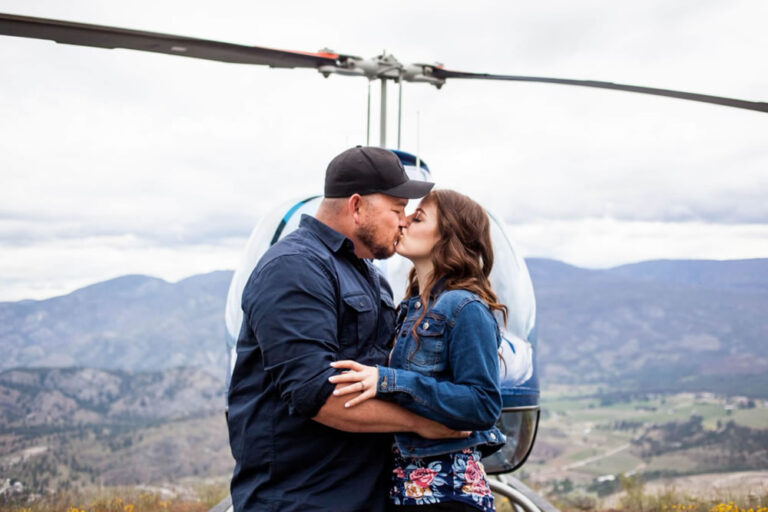 Read more about the article Glamorous Wedding Helicopter Transport in Melbourne