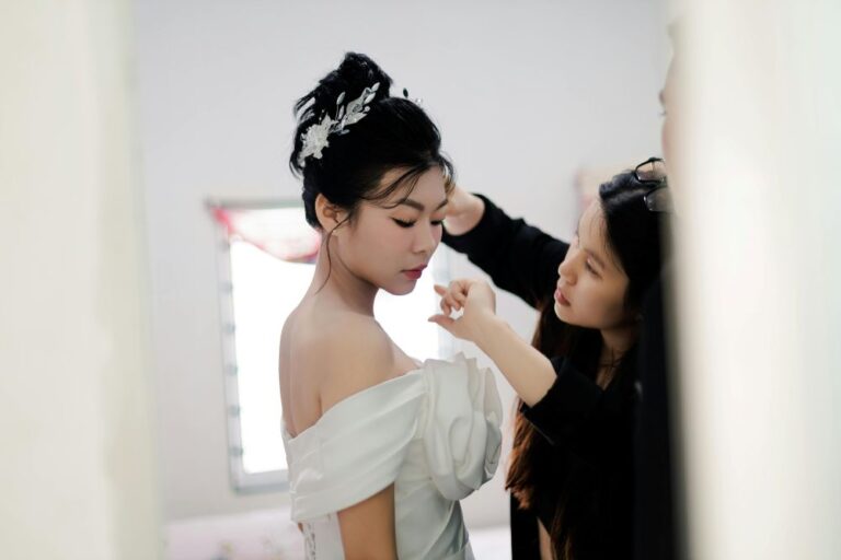 Read more about the article Melbourne Wedding Hair and Beauty: Where to Start
