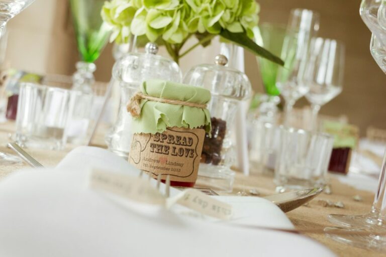 Read more about the article Adding Personal Touches to Your Victoria Wedding