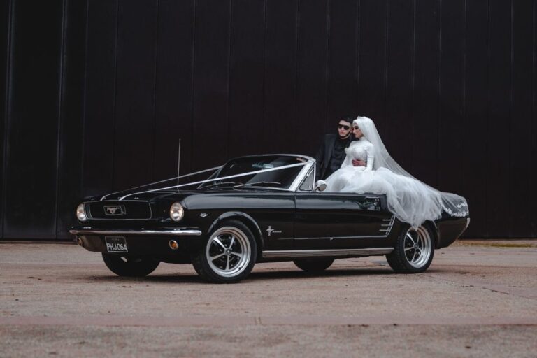 Read more about the article 6 Reasons Couples Choose Pete’s Classic Garage for Their Wedding
