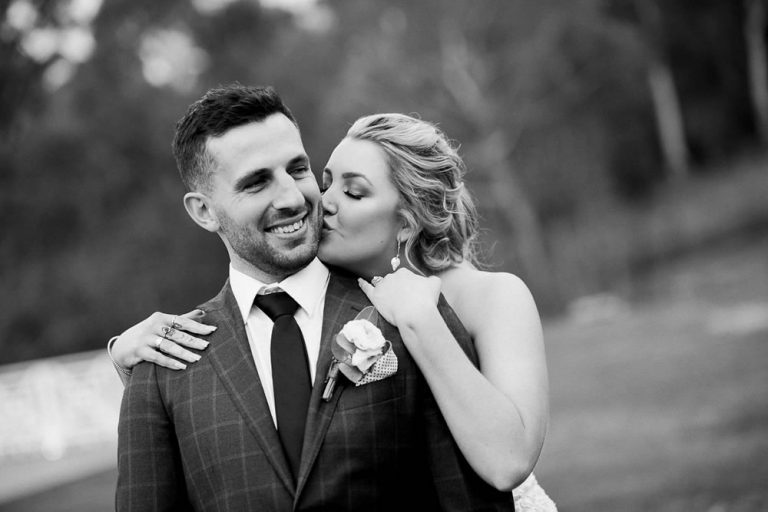 Read more about the article Real Wedding – Melissa & Elliot