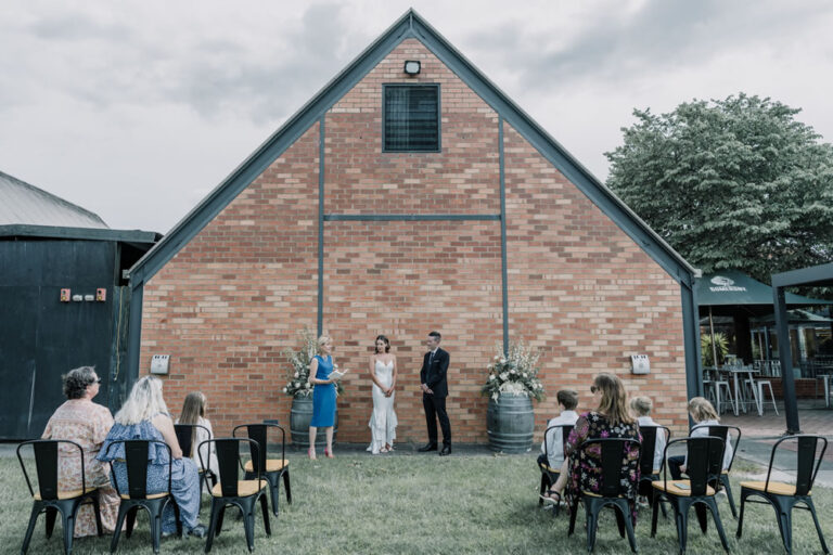 Read more about the article Real Wedding – Alison & Parris