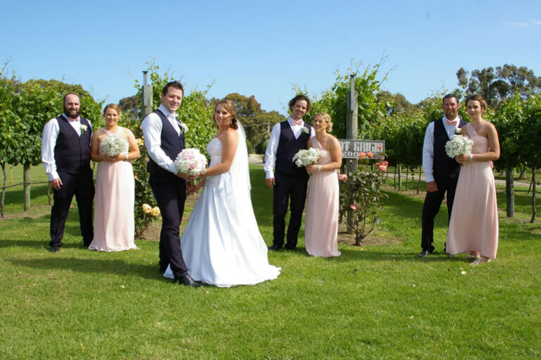 Read more about the article Real Wedding – Caroline & Adam