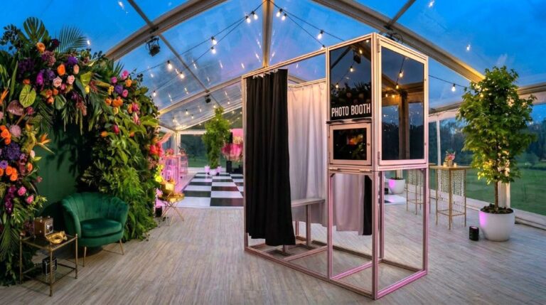Shutter Booth