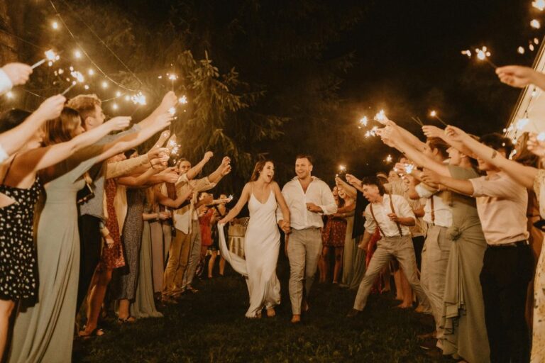 Read more about the article How to Create a Wedding Guest List in Victoria