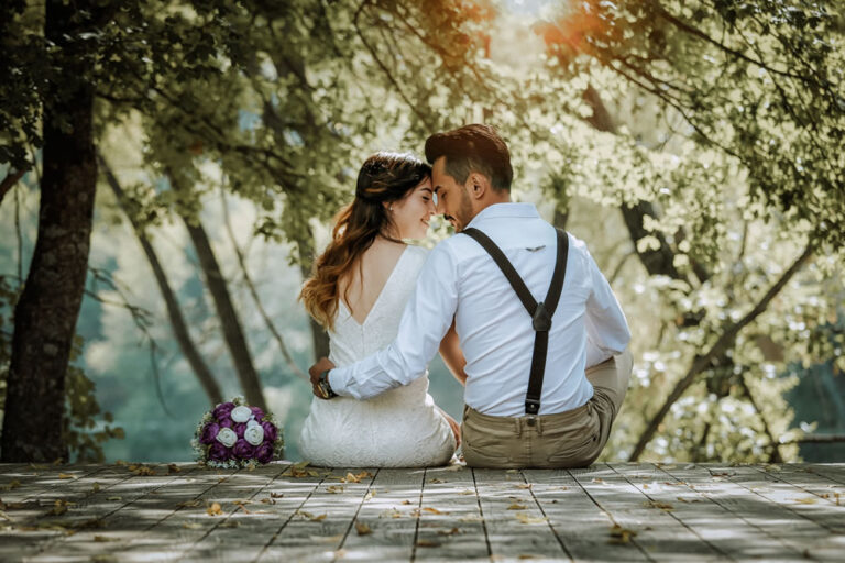 Read more about the article Should You Have a Wedding Hashtag? Pros and Cons