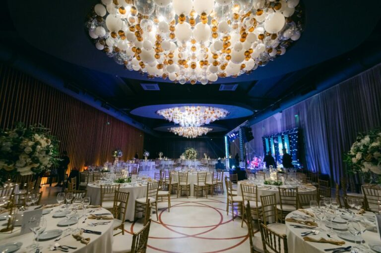 Read more about the article Melbourne Wedding Reception Venue Guide: What to Ask and How to Choose