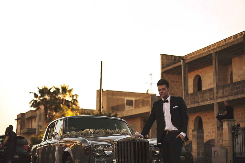 Read more about the article 🚗 23 Best Suppliers for Wedding Cars in Melbourne (2026)