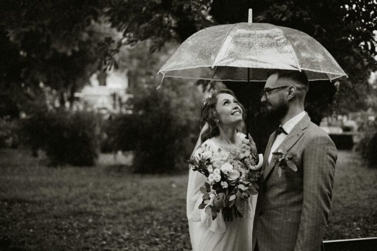 Read more about the article What Happens if It Rains on Your Wedding Day? Your Melbourne Wet Weather Plan Guide